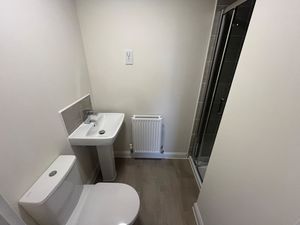 Photo 32- click for photo gallery